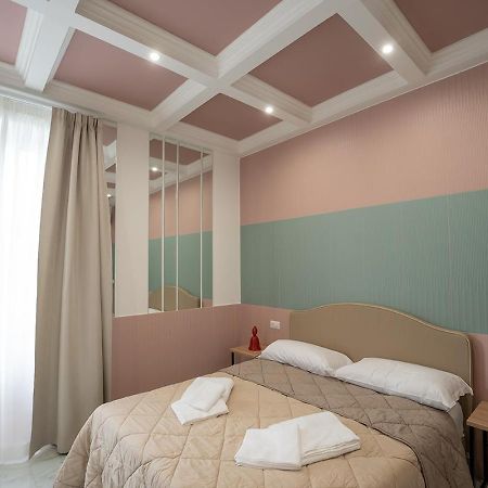 Greros H. Rooms Napoli Centro By Clapa Group Dislocated Hospitality Esterno foto