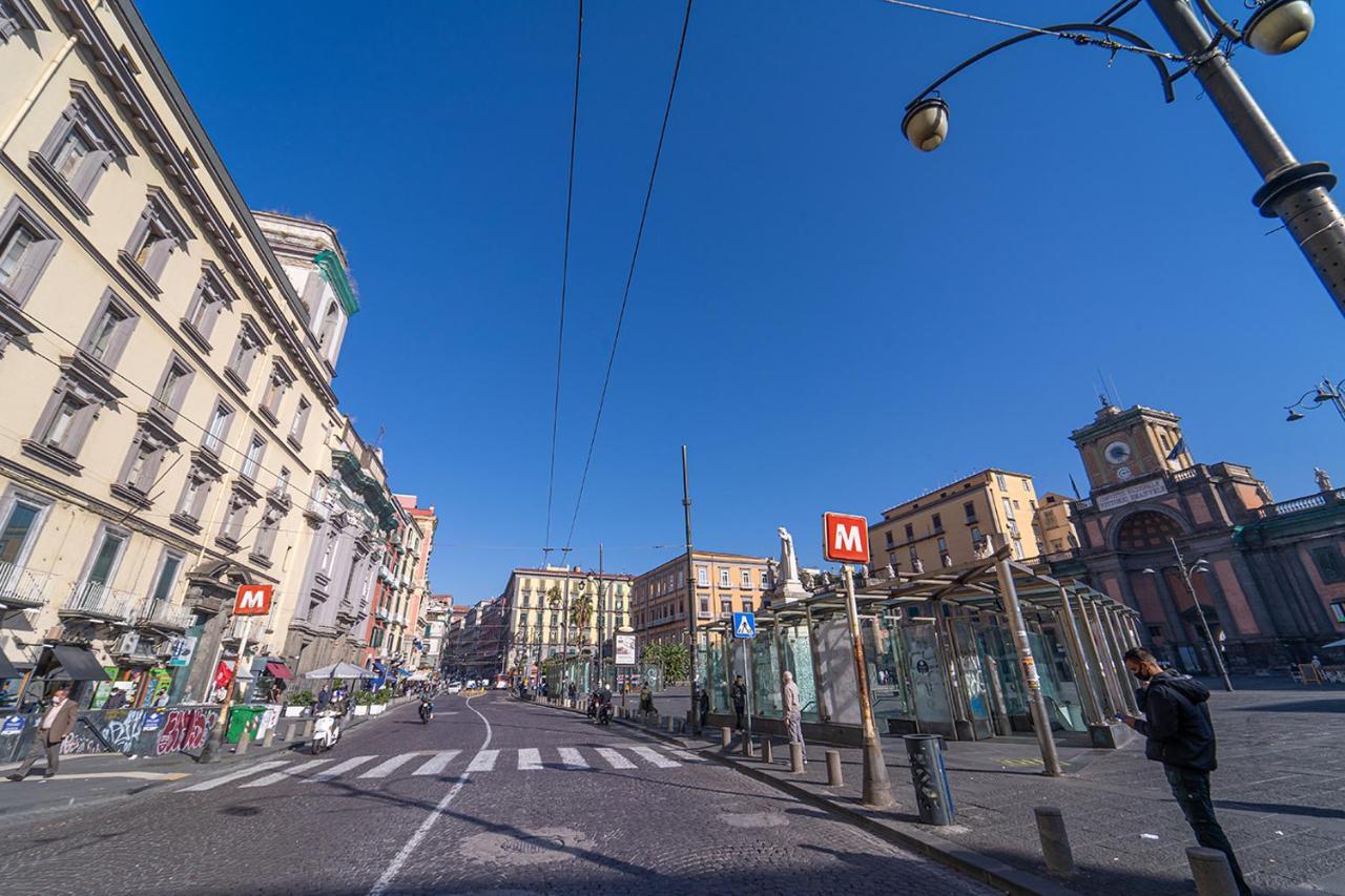 Greros H. Rooms Napoli Centro By Clapa Group Dislocated Hospitality Esterno foto