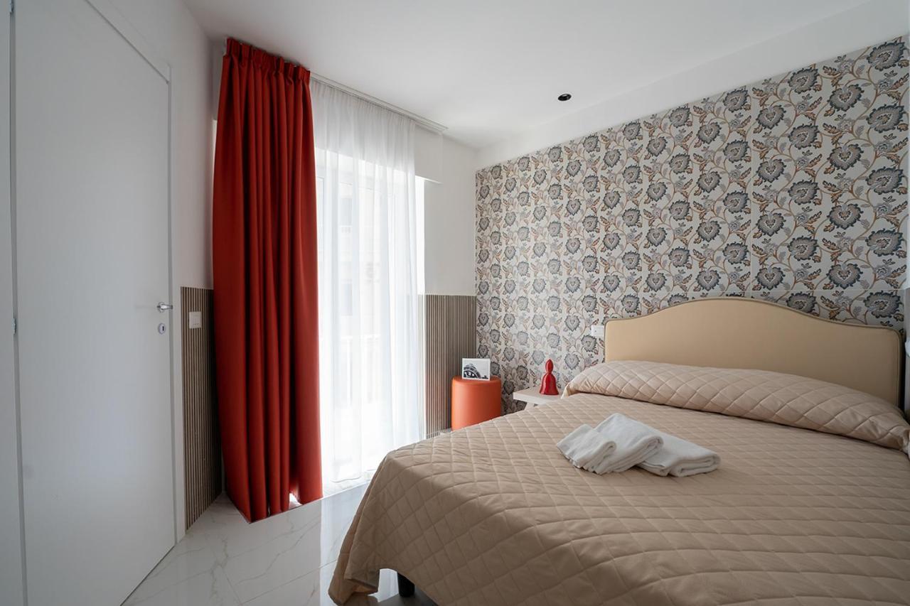 Greros H. Rooms Napoli Centro By Clapa Group Dislocated Hospitality Esterno foto