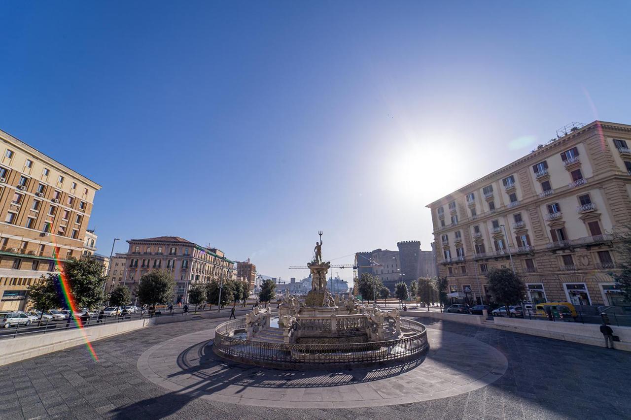 Greros H. Rooms Napoli Centro By Clapa Group Dislocated Hospitality Esterno foto