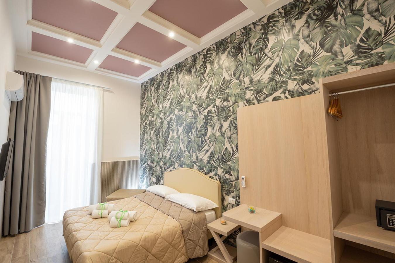 Greros H. Rooms Napoli Centro By Clapa Group Dislocated Hospitality Esterno foto