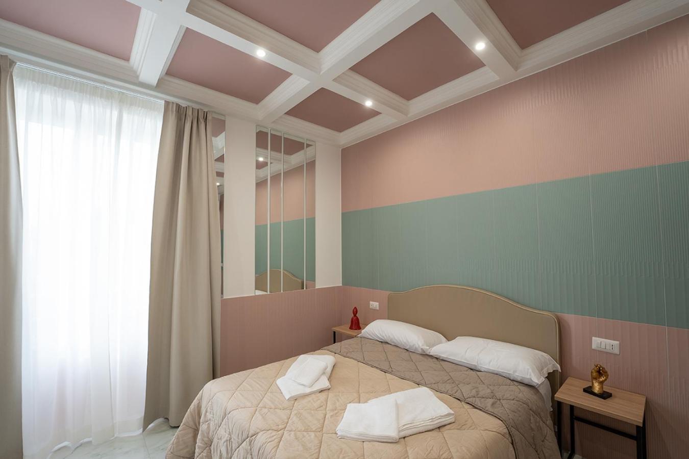 Greros H. Rooms Napoli Centro By Clapa Group Dislocated Hospitality Esterno foto