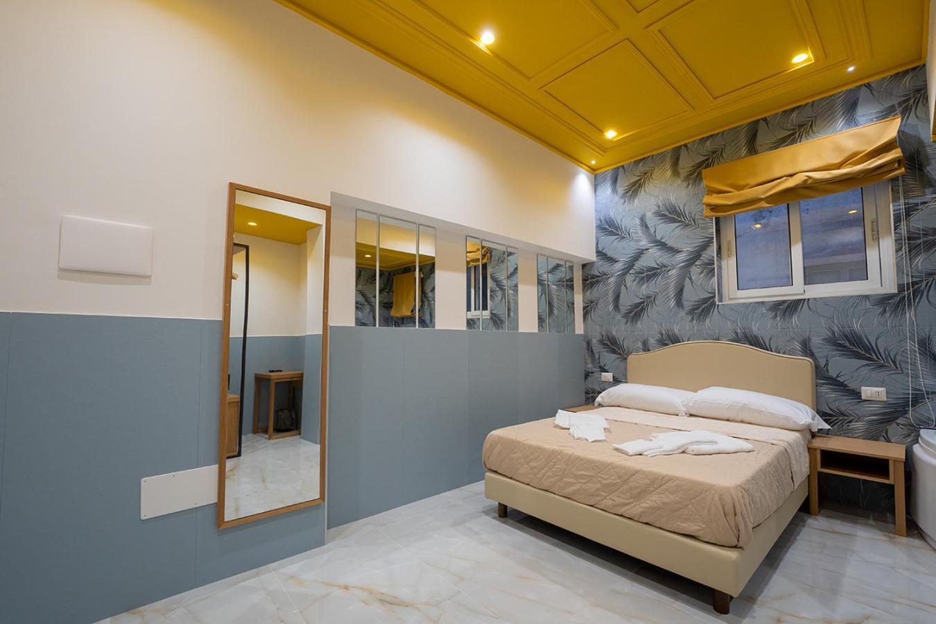Greros H. Rooms Napoli Centro By Clapa Group Dislocated Hospitality Esterno foto